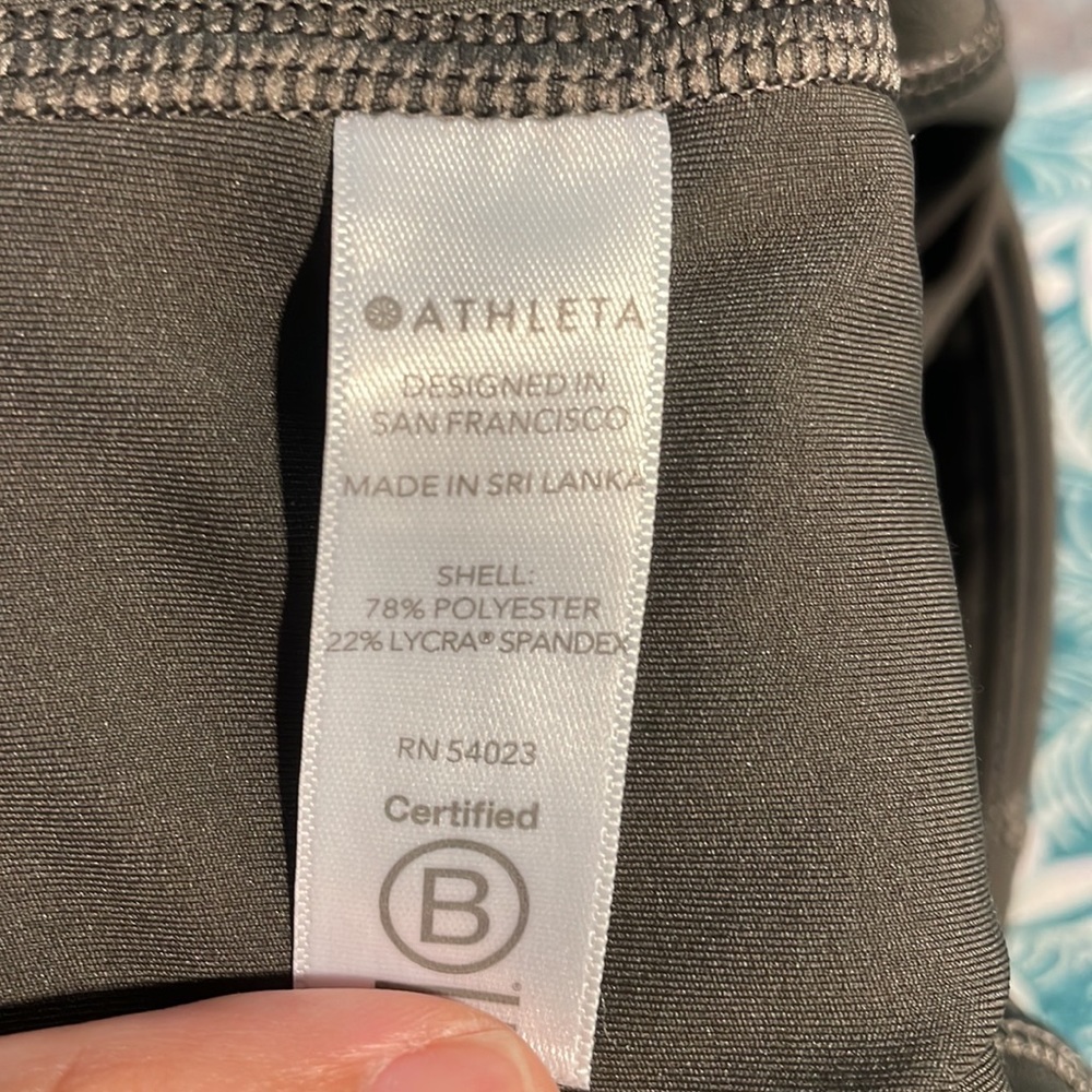 Athleta Persistence Laser Cut 7/8 Tight SZ S EUC - Picture 6 of 7